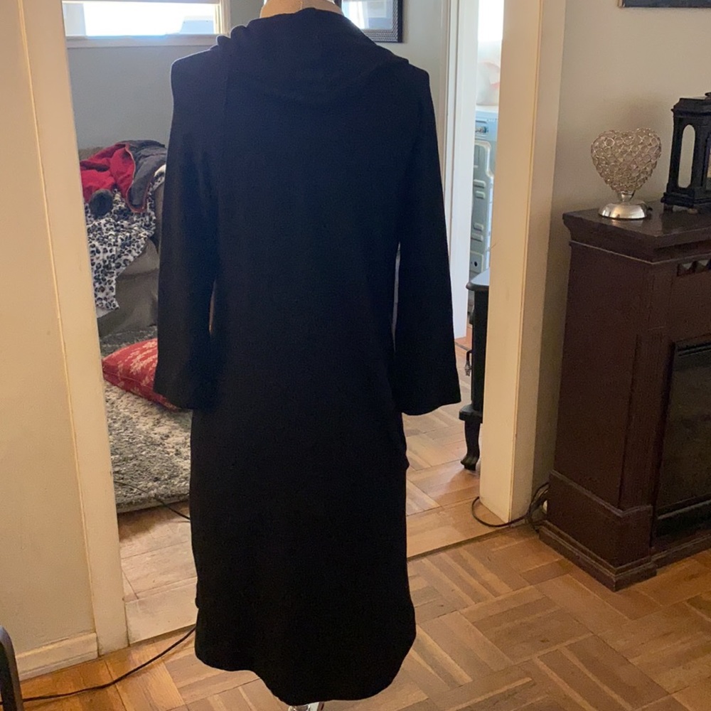 EVEREVE + Michael Stars from Neiman’s black jersey dress w/ hoodie. Made in USA - Picture 9 of 15